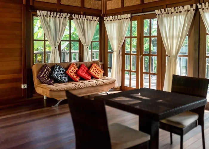 Villa Waturenggong