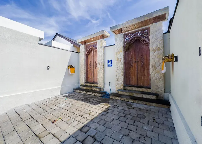 Villa Waturenggong *