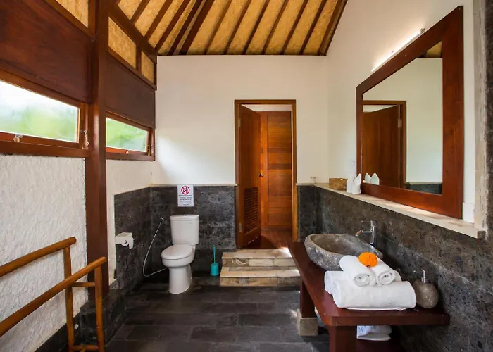 Villa Waturenggong